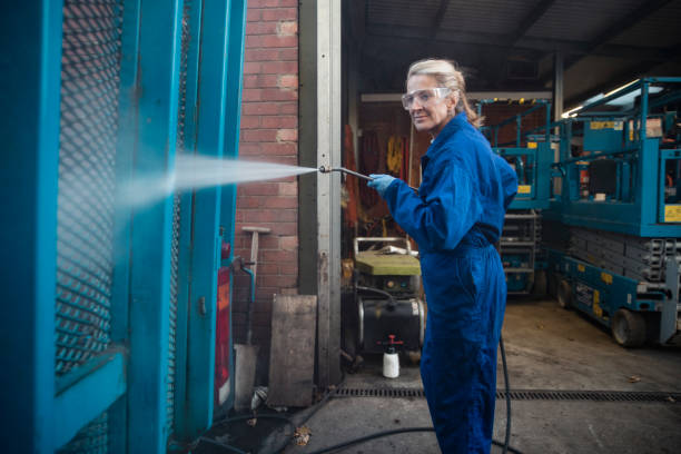 Why Choose Our Certified Pressure Washing Experts for Your Project Needs in Hamilton, MT?